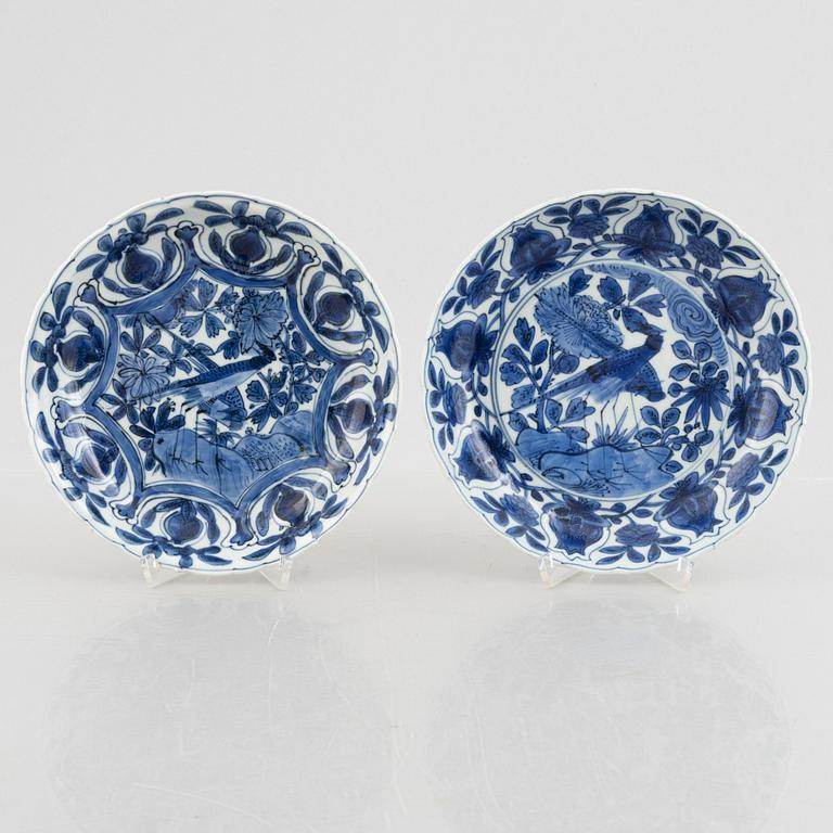 Two similar Chinese blue and white porcelain dishes, Ming dynasty, Wanli (1572-1620).