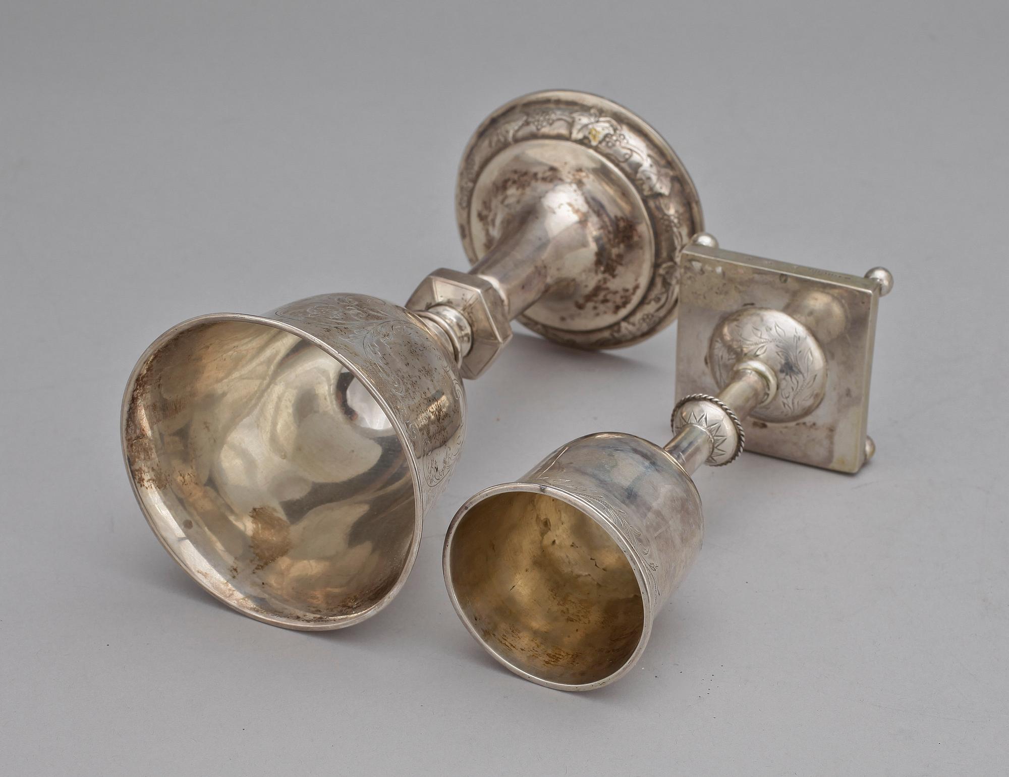 KALKAR, 2 st silver, bl.a. Simon Groth Köpenhamn 1871. Tot vikt ca 257 gram.