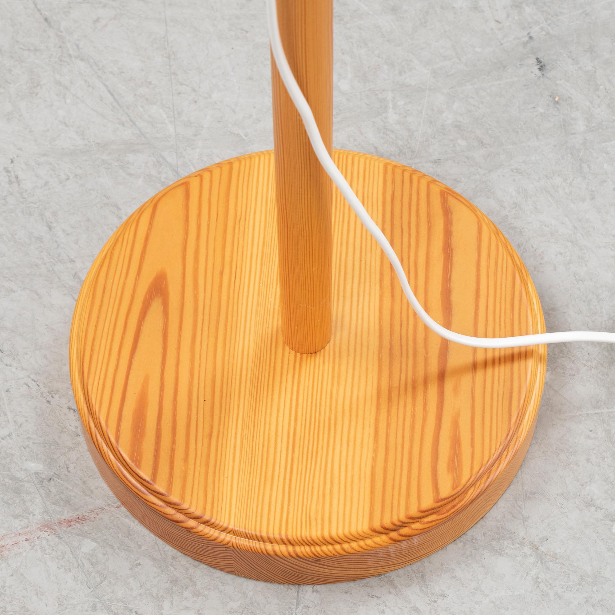 Carl Malmsten, golvlampor, ett par, "Staken".