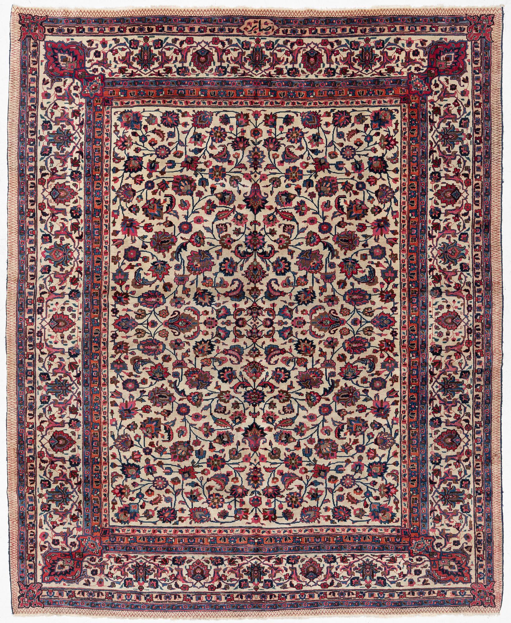 Matta, semiantik Meshed, signerad Saber, ca 369,5 x 300 cm.