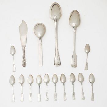 Bestickservisdelar, 16 st, bl.a. Charles Lias, London, England 1844.