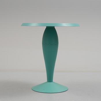 PHILIPPE STARCK, a "Miss Balù" table and a pair of "Dr Glob" chairs, Kartell.