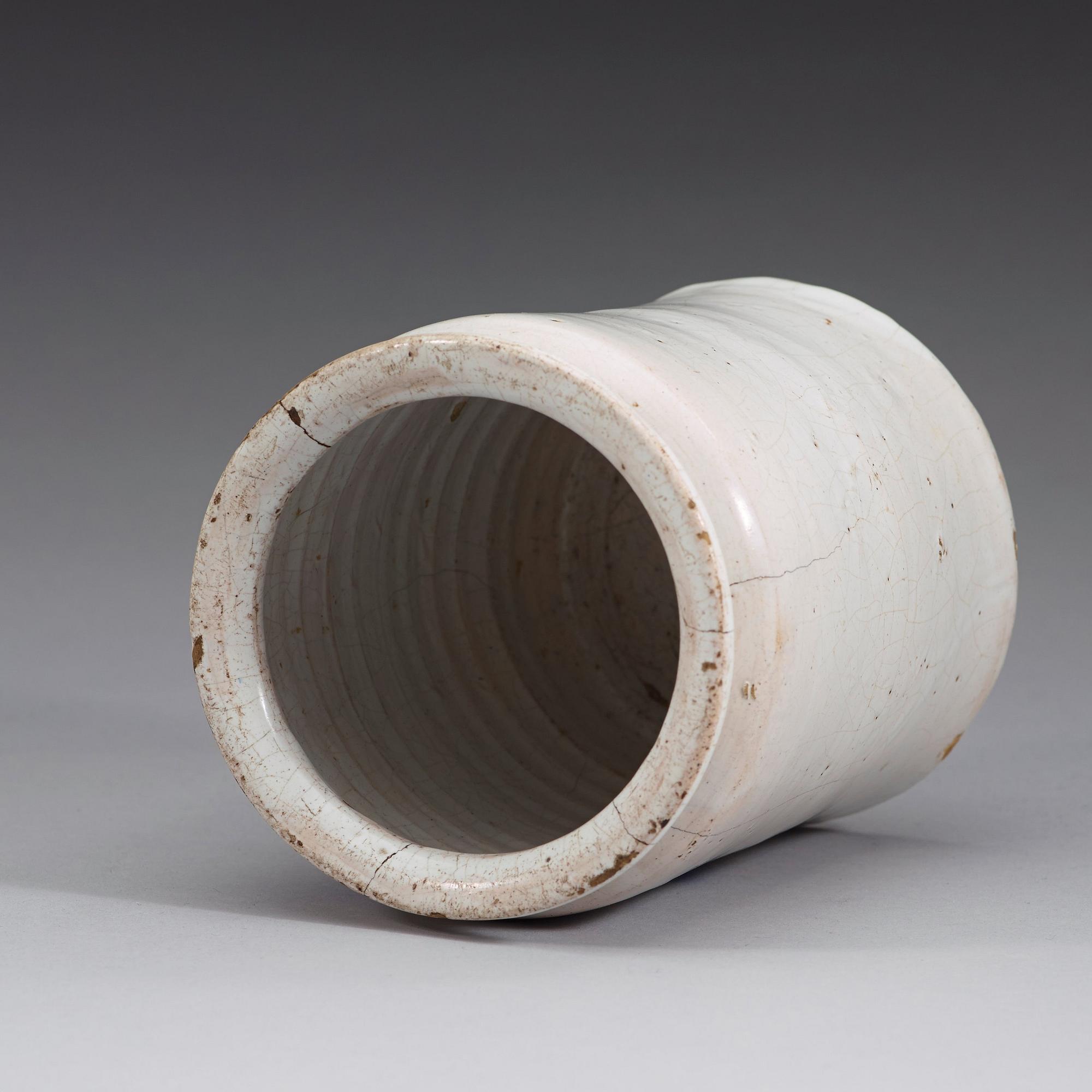 APOTEKSKRUS, fajans. Rörstrand, 1764.