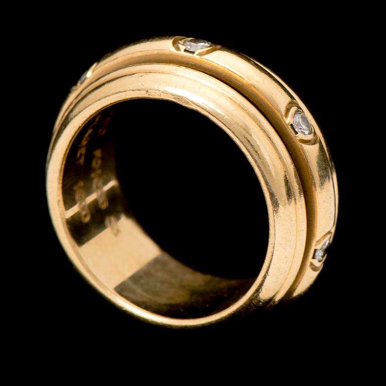 RING, briljantslipade diamanter, 18K guld. "Posession classic", Piaget.