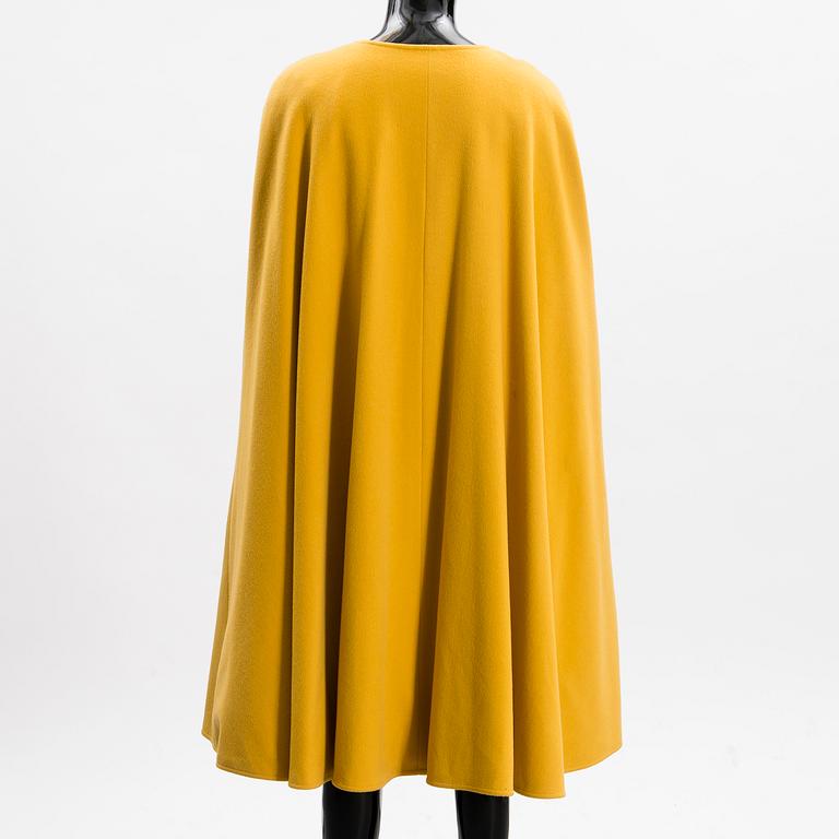 CAPE, Yves Saint Laurent, size 34 (FR).