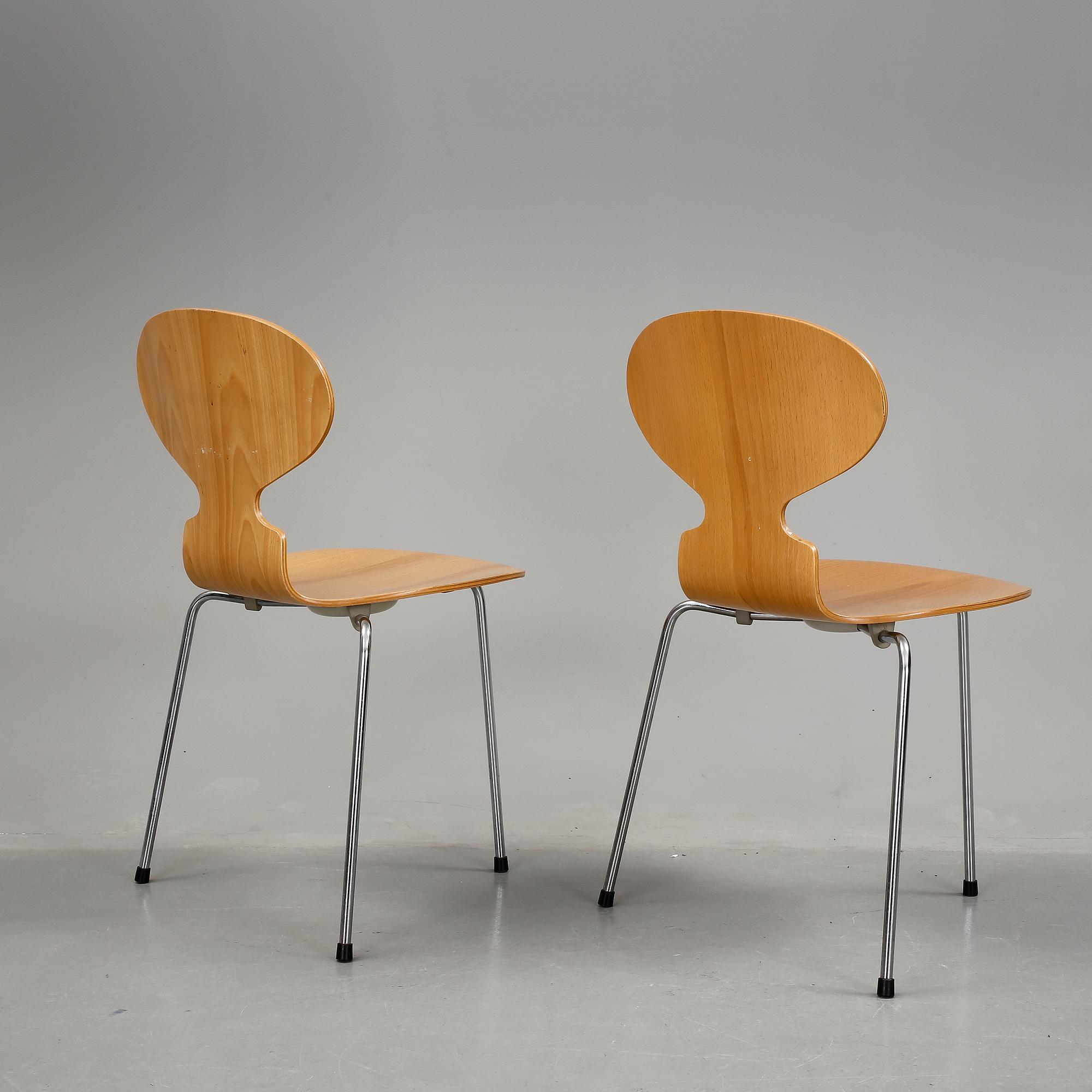 STOLAR, 9 stycken, "Myran", Arne Jacobsen, Fritz Hansen, 1900-talets fjärde kvartal.
