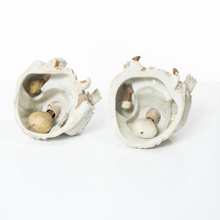 A pair of porcelain nodding head figures, Germany, 1920/30s.
