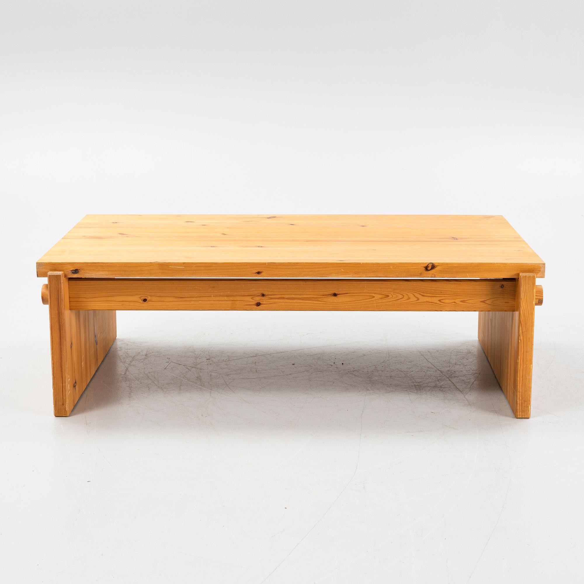 Yngve Ekström, a 'Dumling' pine coffee table, Swedese, Sweden, 1970's.