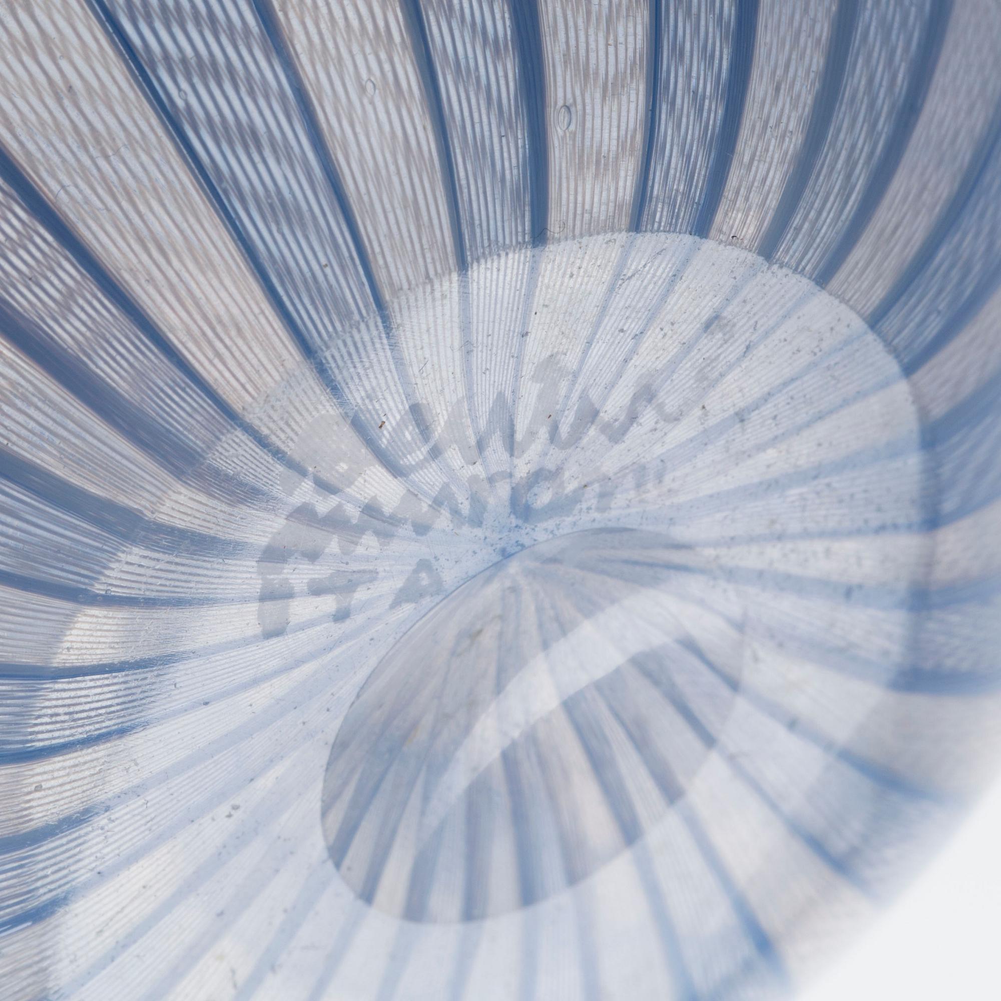 NÄSDUKSSKÅL, glas, Venini, Murano, Italien, 1900-talets andra hälft.