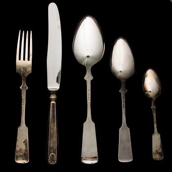 BESTICK, 62 delar, silver, "Mussla", Kultakeskus, Tavastehus, 1950-tal. Totalvikt utan knivar 1378,6 g.