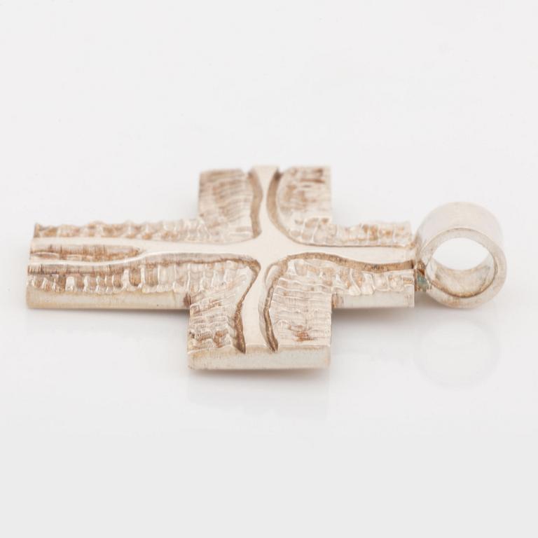 Rolf Karlsson hänge kors silver.