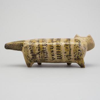 A stoneware cat sculpture by Lisa Larson, Gustavsberg.