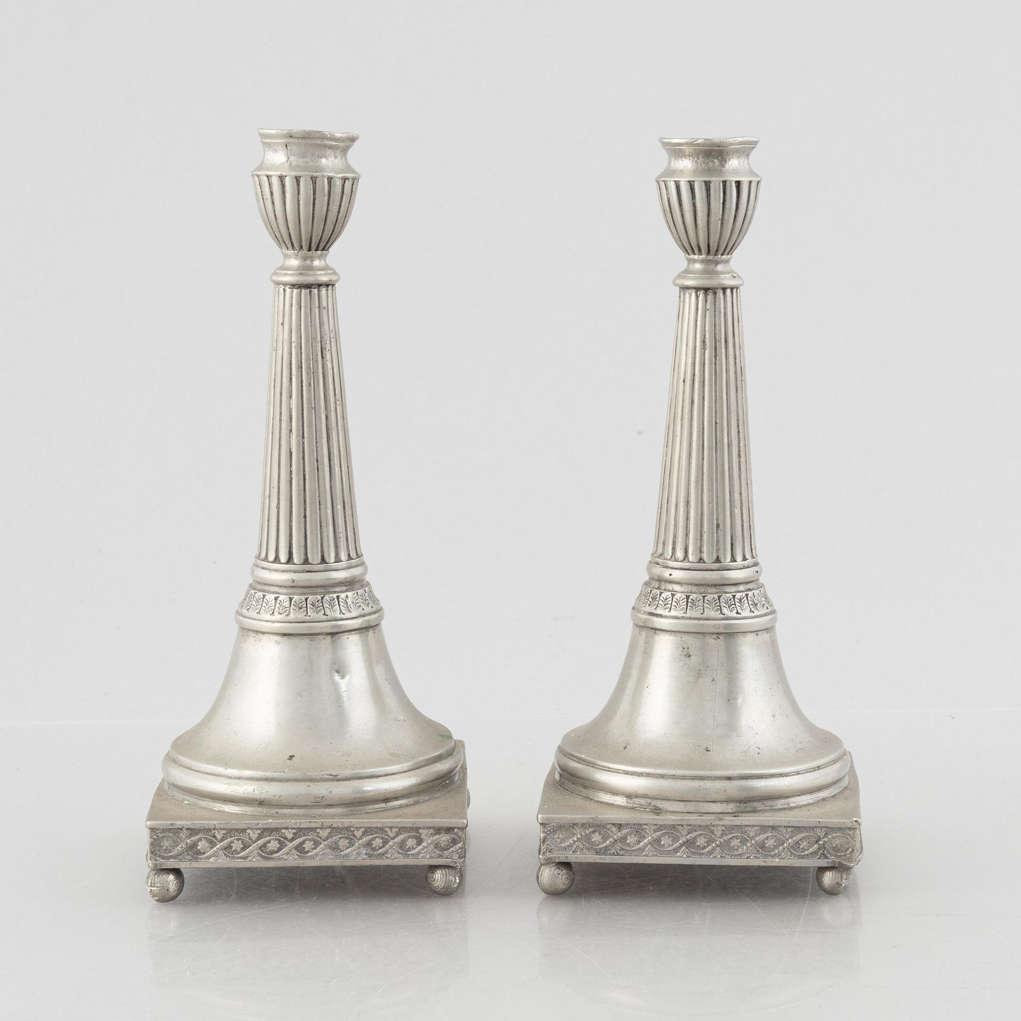 Nils Erik Justelius, ljusstakar, ett par, tenn, Eksjö 1819.