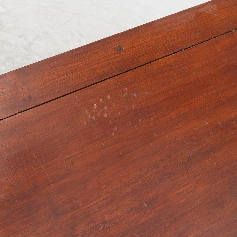 Skrivbord, Kina, 1900-talets första hälft.