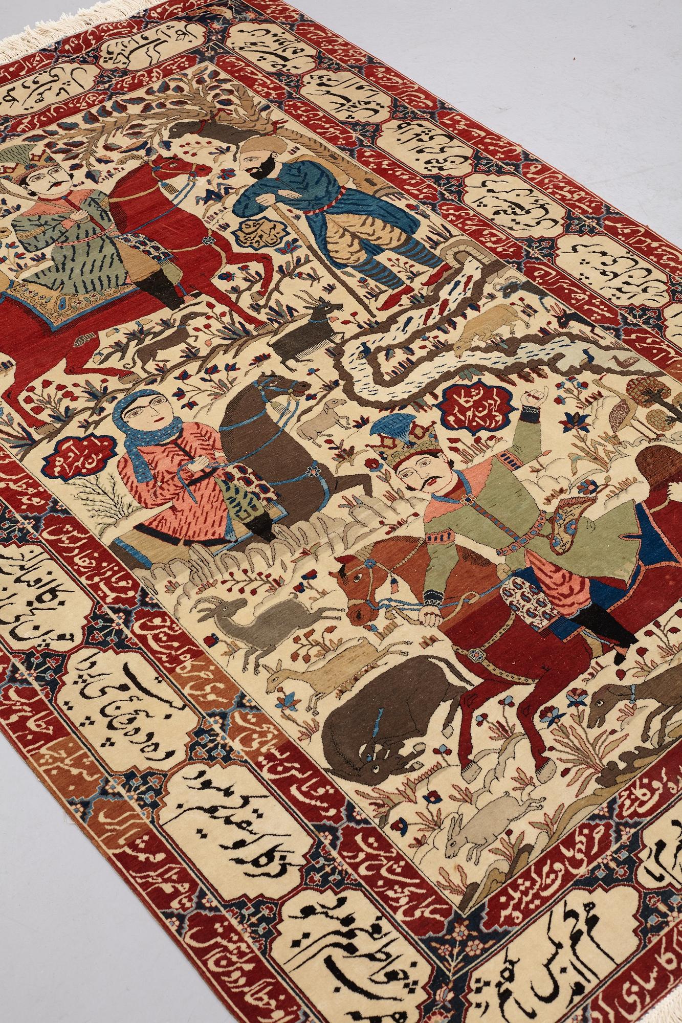 MATTA, semiantik Keshan figural, s.k. Motachem, ca 205,5 x 140,5 cm.