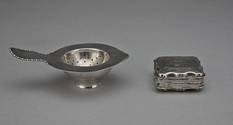 TESIL SAMT ETUI, silver, K Andersson, Stockholm, 1924/25 resp England 1700-1800-tal. Total vikt ca 88 g.