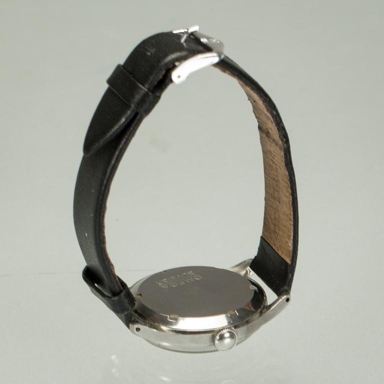 ARMBANDSUR, Omega, ca 1940-tal. "Suverän". Totalvikt ca 43,7 g.