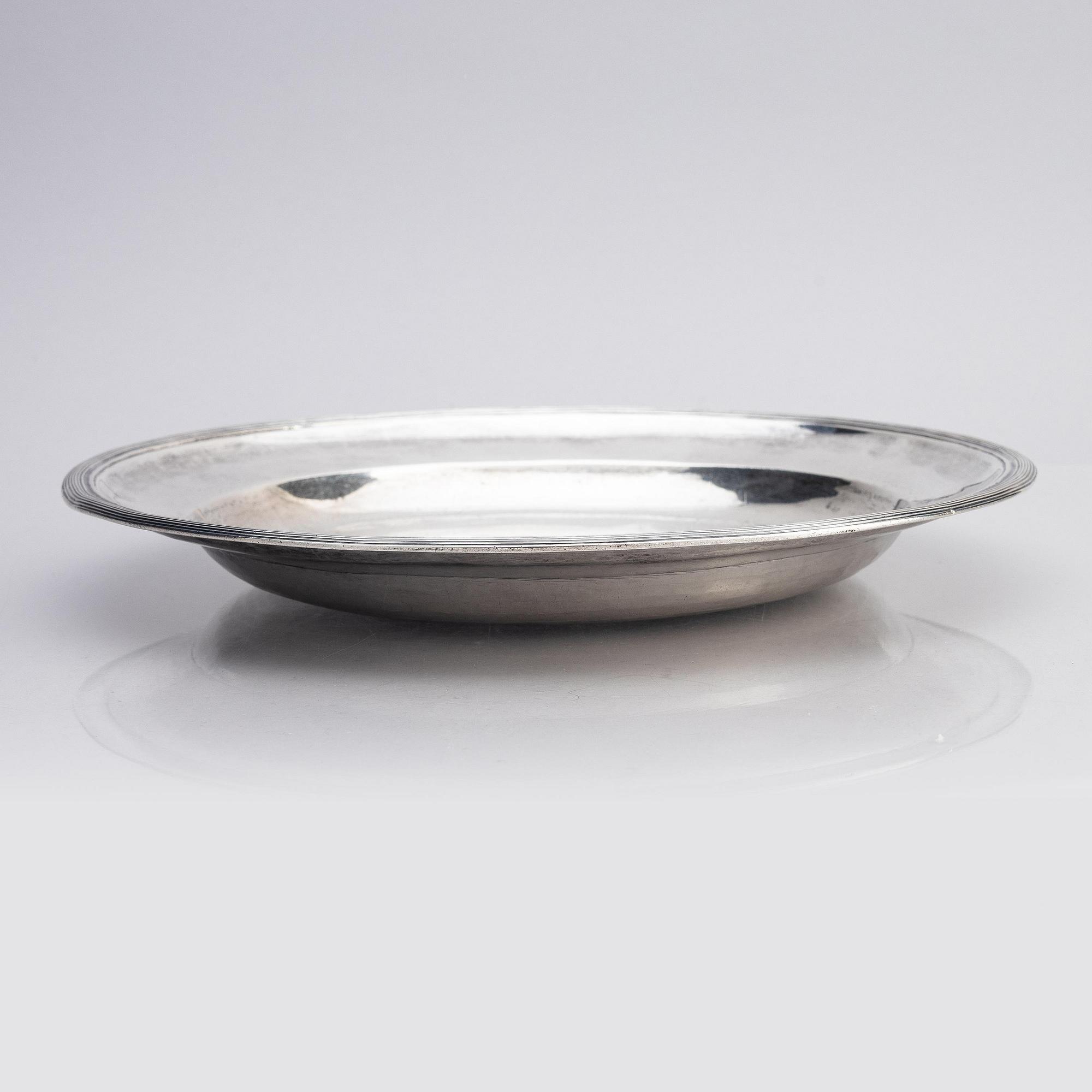 A Swedish late 18th century silver dish, mark of Olof Hellbom, Stockholm 1798.
