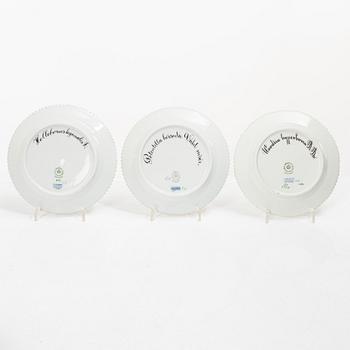 Royal Copenhagen, nine fruit plates, 'Flora Danica', Denmark.