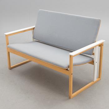 A' TZ' sofa for Artzan, Finland. Designed 1984.