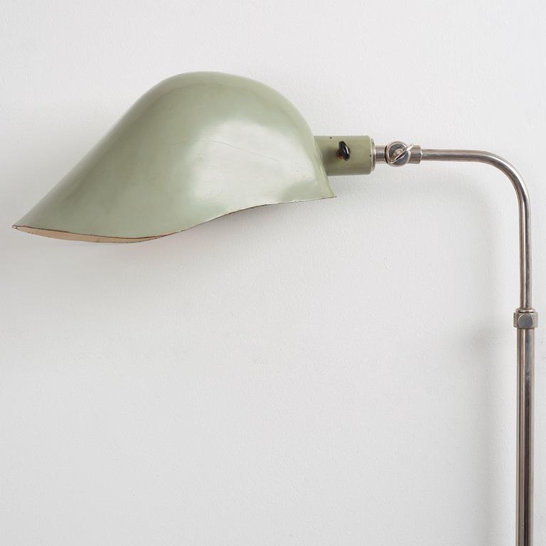 Gunnar Asplund, vägglampa, "Typ 16". Proveniens: Rådhuset i Göteborg 1936. Sannolikt utförd av Arvid Böhlmarks Lampfabrik.