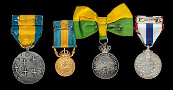 DIVERSE KUNGLIGA SILVERMEDALJER, 4 st, samt MINIATYRER, 5 st.