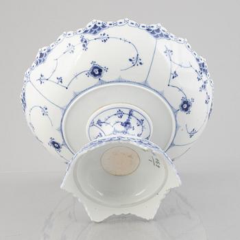 A 'Blue Fluted Half Lace' porcelain centerpiece bowl, Royal Copenhagen, model 634, 1898-1923.