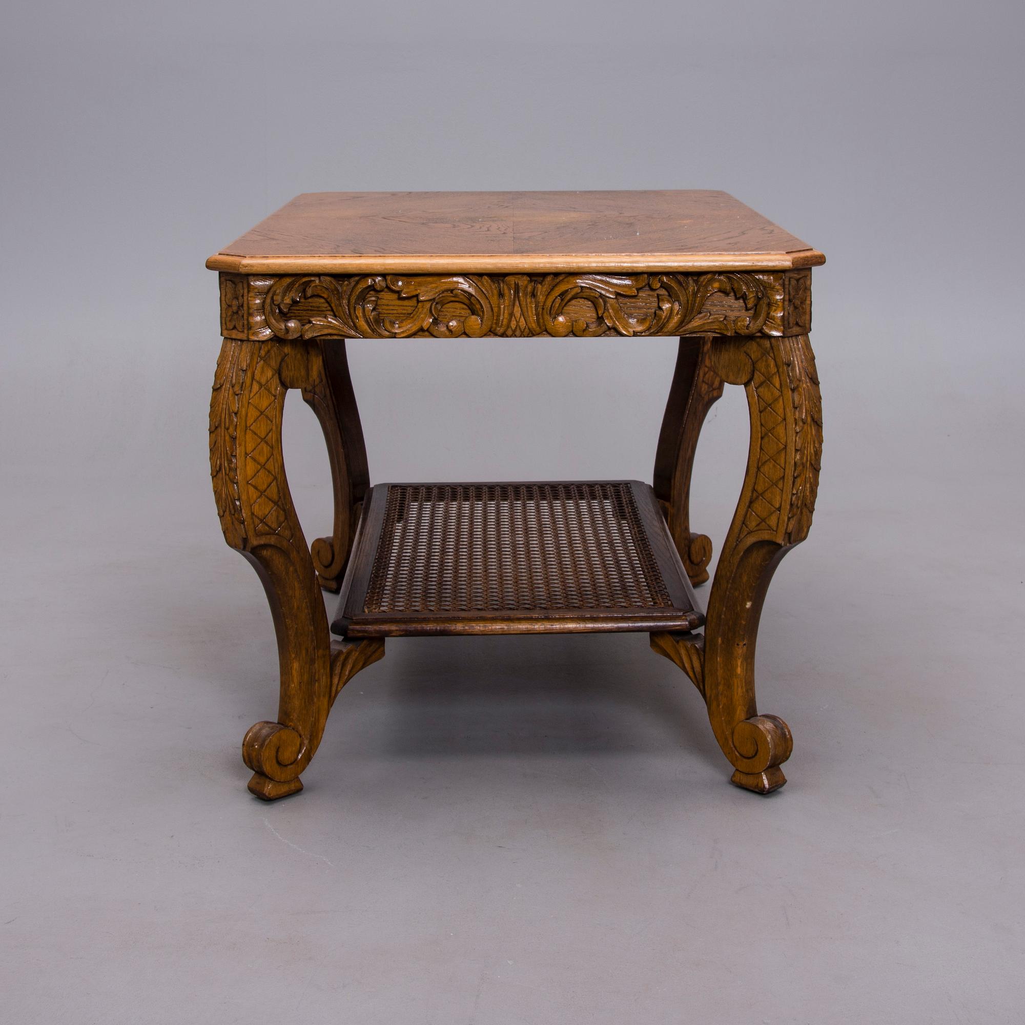 SOFFBORD, Chippendale-stil, 1930-tal.