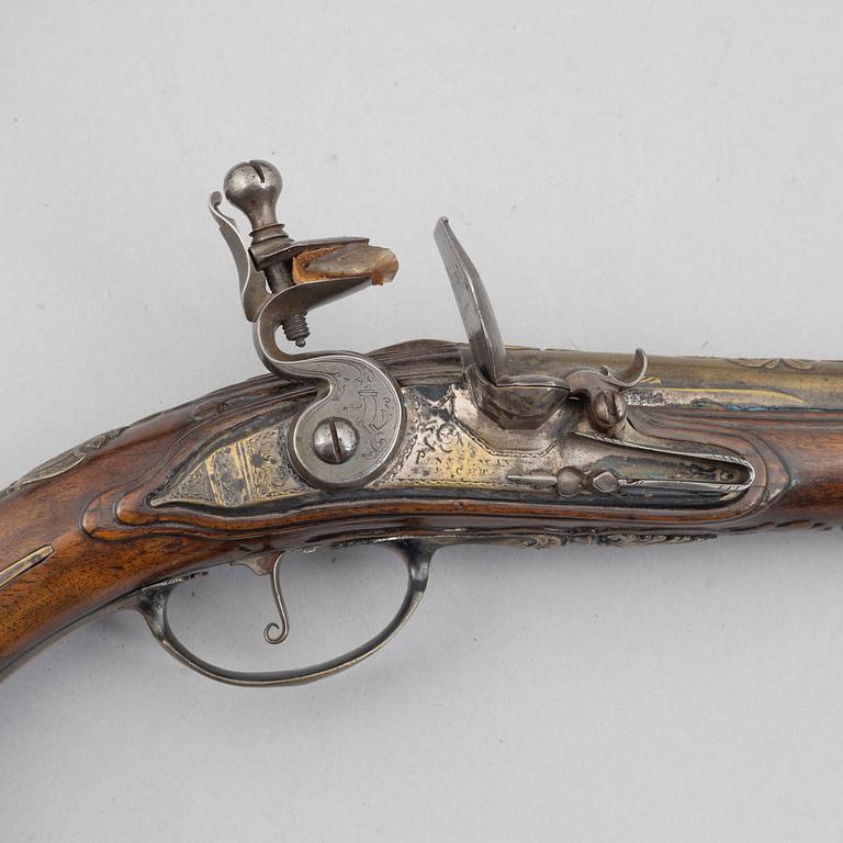 Flintlock pistols, a pair, signed Penterman, Utrecht, early 18th century.