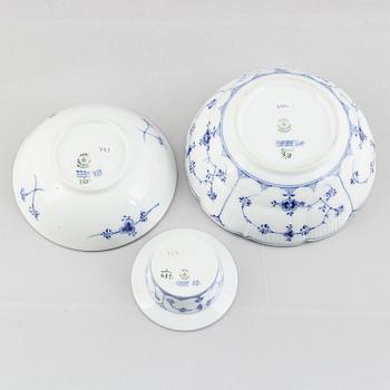 Three 'Blue Fluted' / 'Musselmalet' porcelain bowls, Royal Copenhagen, models 290, 310, 687, 1898-1923 and later.