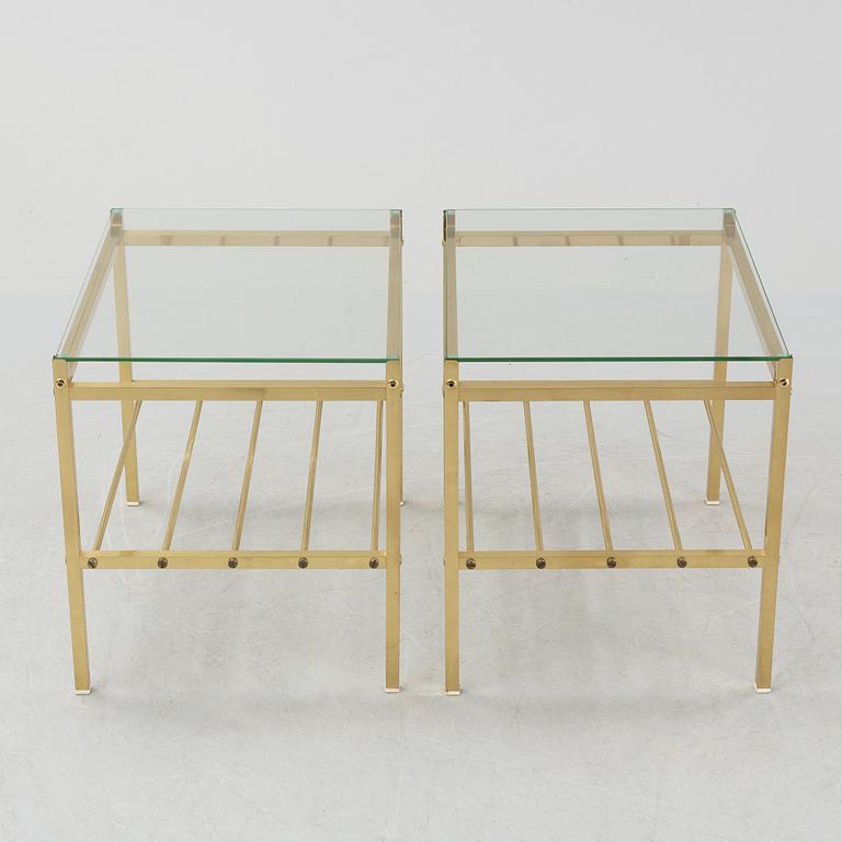 A pair of bedside tables, second half of the 20th Century.