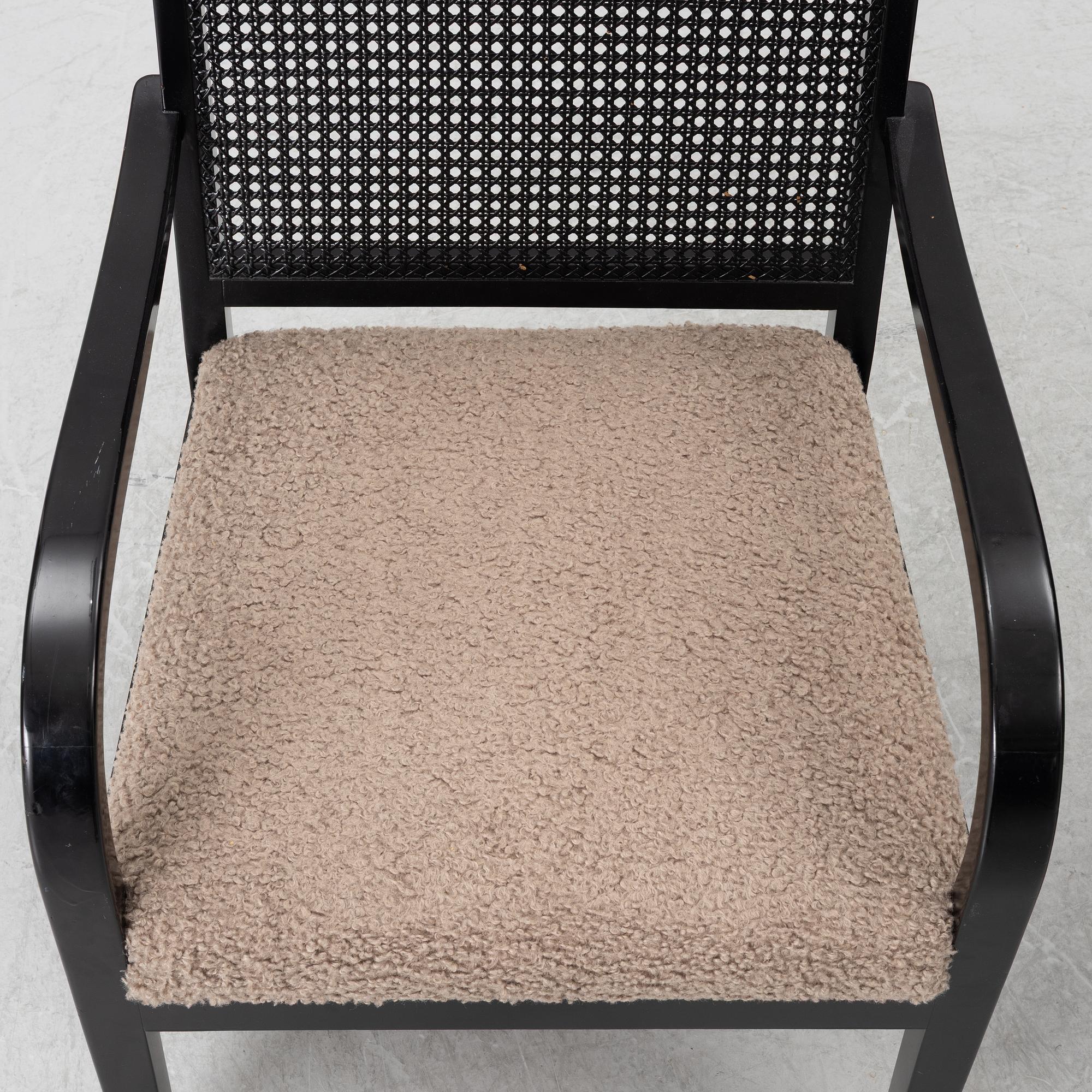 A pair of armchairs, Svenska Möbelfabrikerna in Bodafors, first half of the 20th century.