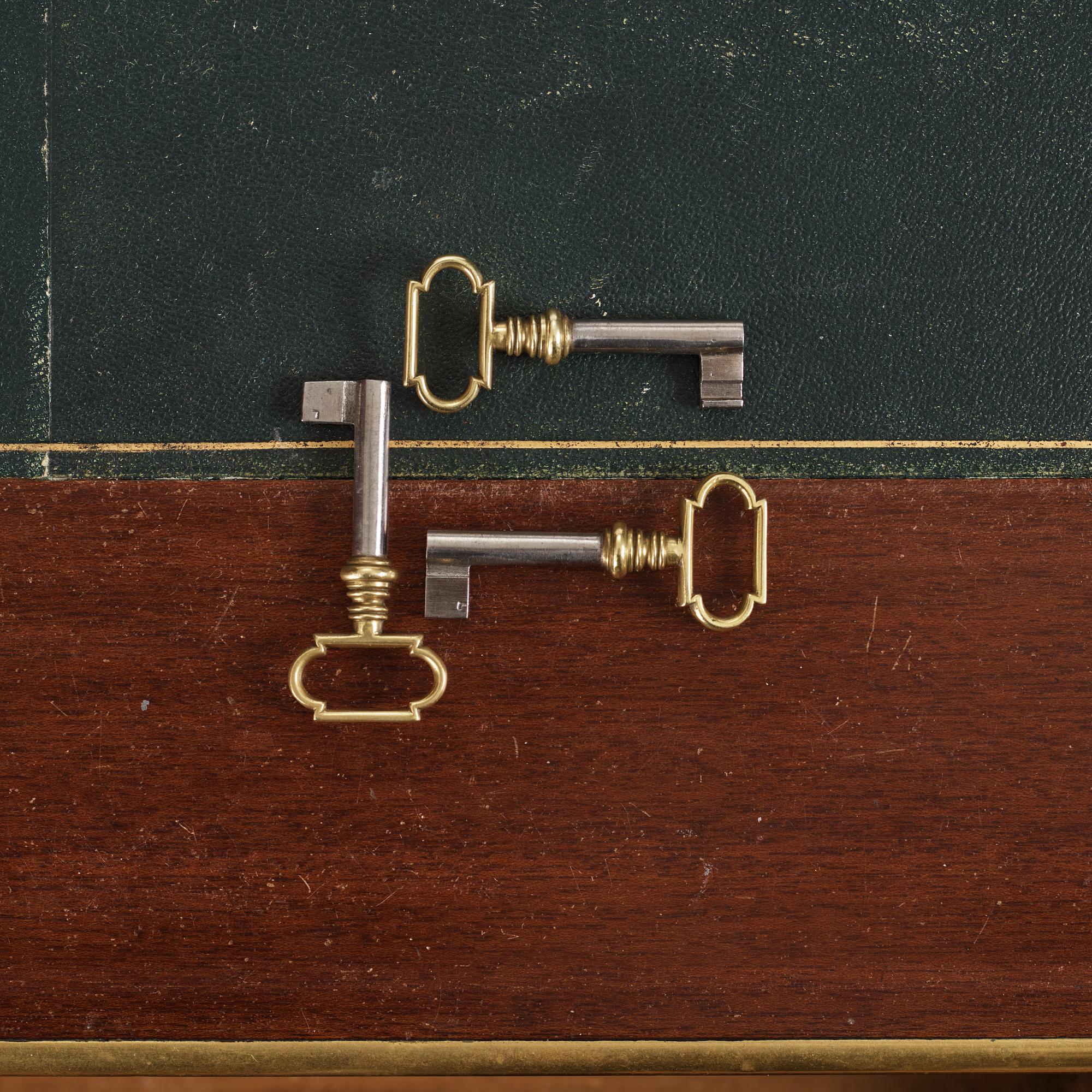 A late Gustavian style writing table, 19th century.