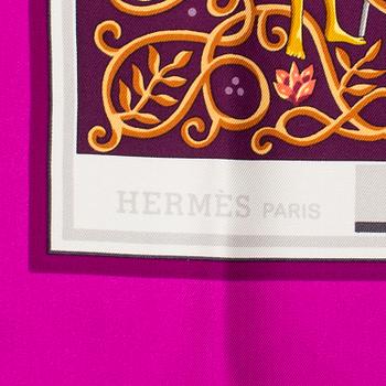 HERMÈS, scarf, "www.hermes.com".