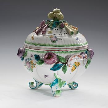 A TUREEN.