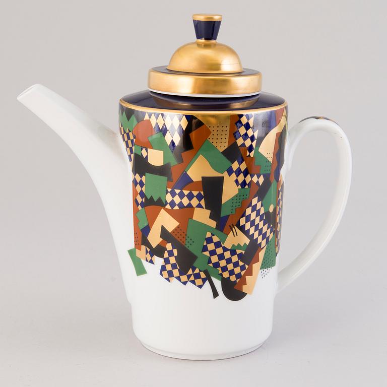HEIKKI ORVOLA, Kaffekanna, kaffe-/moccakoppar, 9 st, varav 7 på fat, fältspatporslin, "Festivo", Rörstrand, 1980-tal.