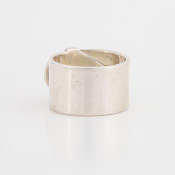 Vivianna Torun Bülow Hübe, a sterling silver "belt" ring, Jakarta Indonesia.