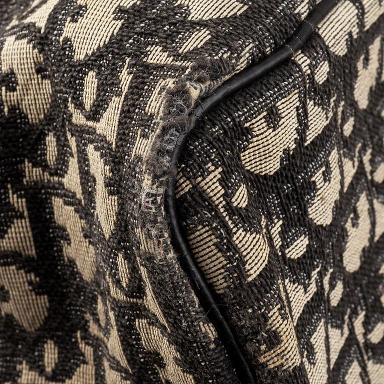 Christian Dior, 3 bags.