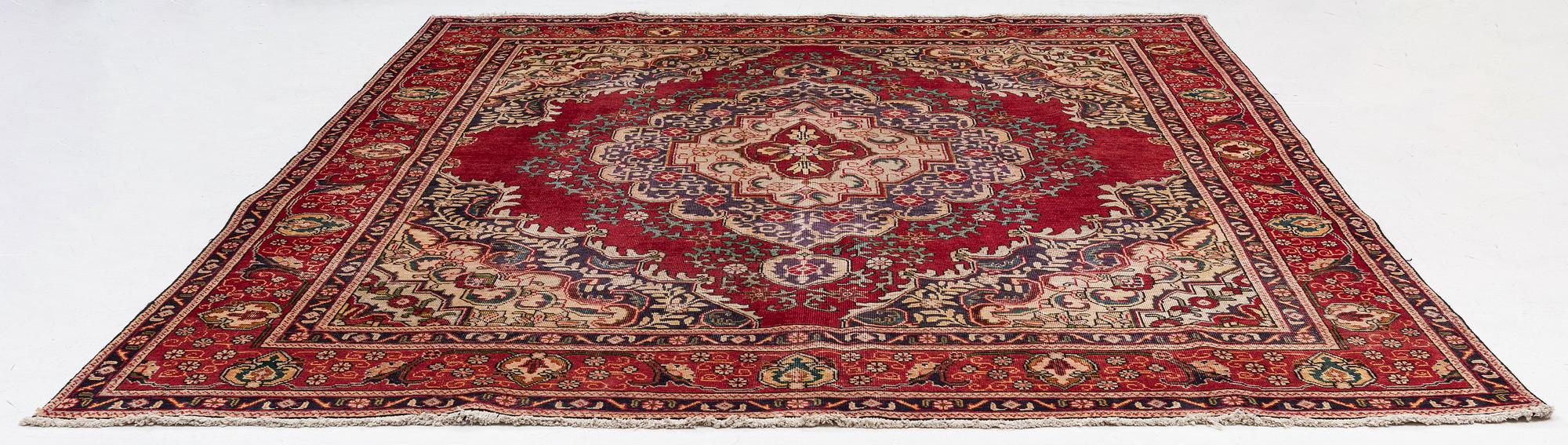 Carpet, Tabriz, approx. 340 x 296.