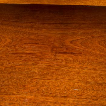 Karl Tirén, An Art Nouveau mahogany cabinet by A.B Naeslunds Möbelfabrik, Umeå, Sweden, approx. 1901.