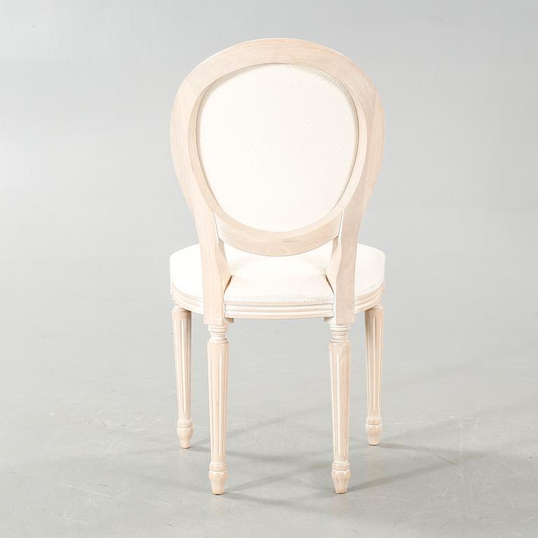 Six 21th century gustavian style chairs.