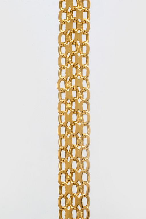 Bracelet 18k gold, 23,8 g, approx 21 x 1 cm.