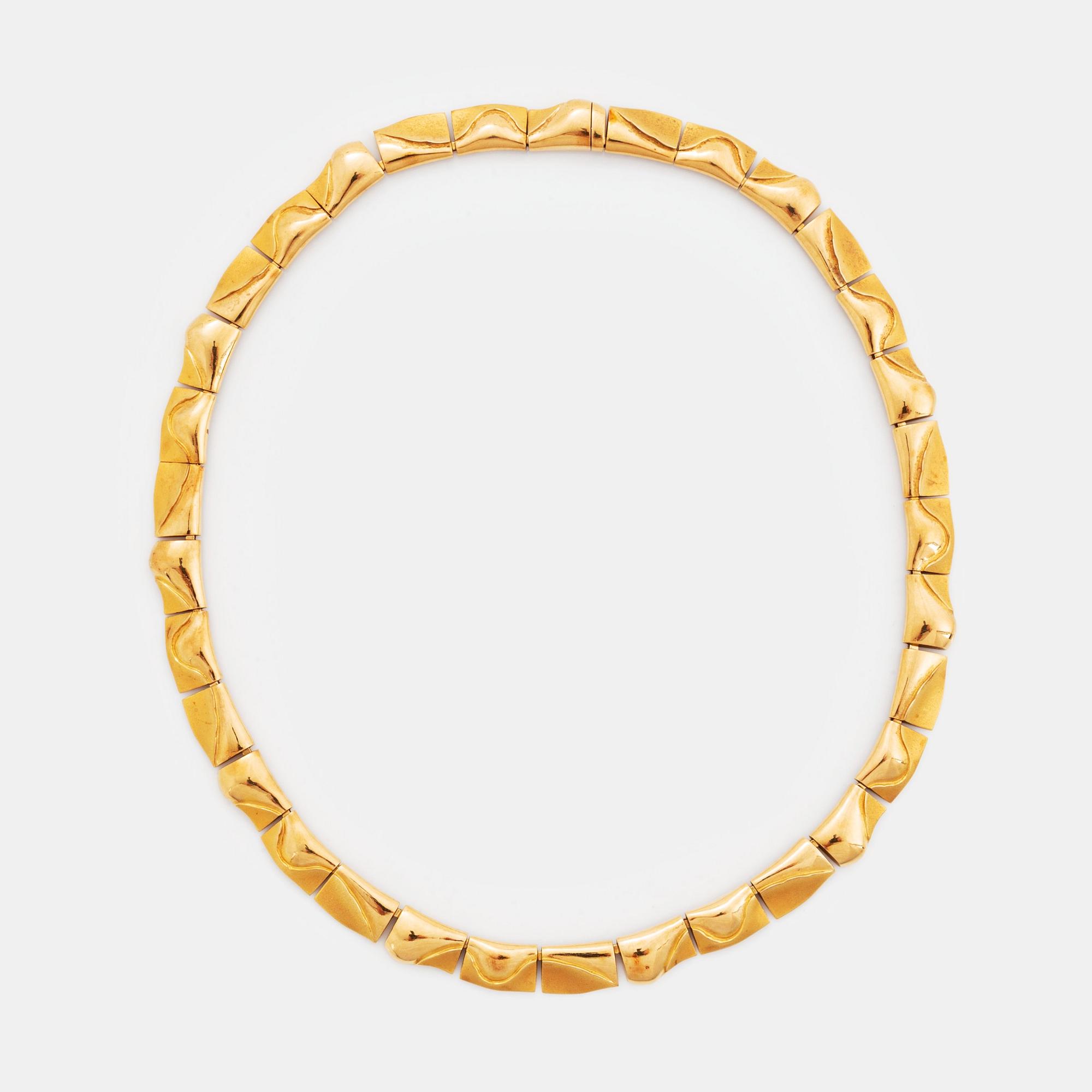 An 18K gold Lapponia necklace.