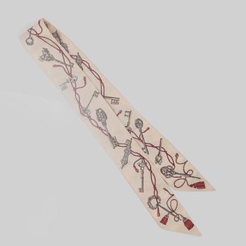 Hermès, scarf, Maxi Twilly, "The Polka Dot Keys".