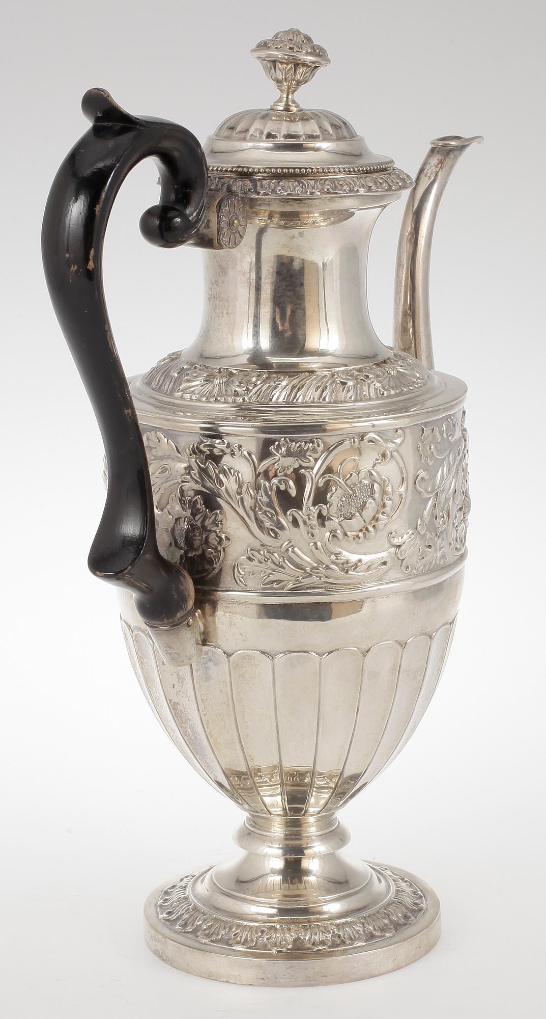 KAFFEKANNA, silver, empire, Gustav Möllenborg, Stockholm, 1836. Vikt ca 1130 gram.