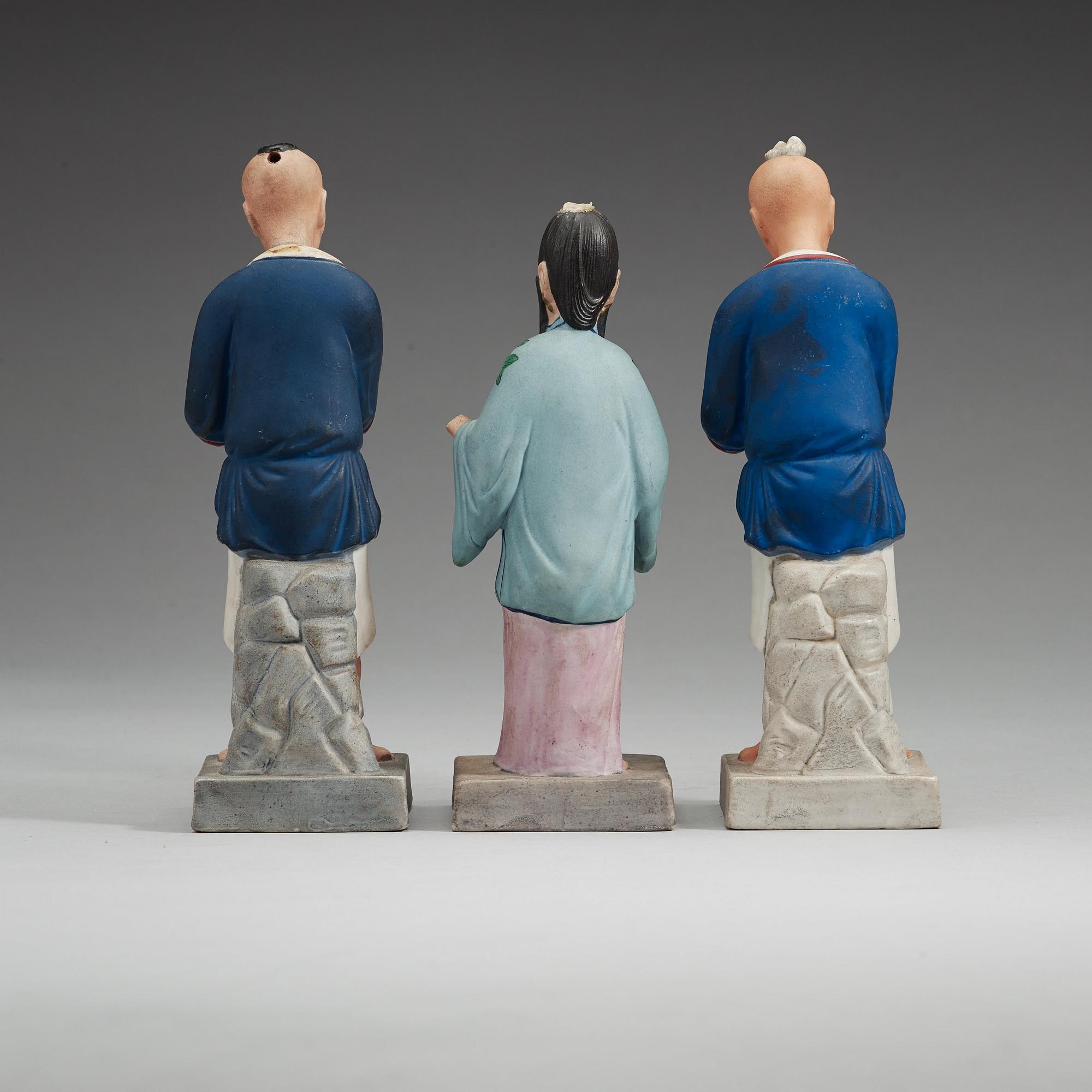 FIGURINER, tre stycken, biskvi. Ryssland, sent 1800-tal.