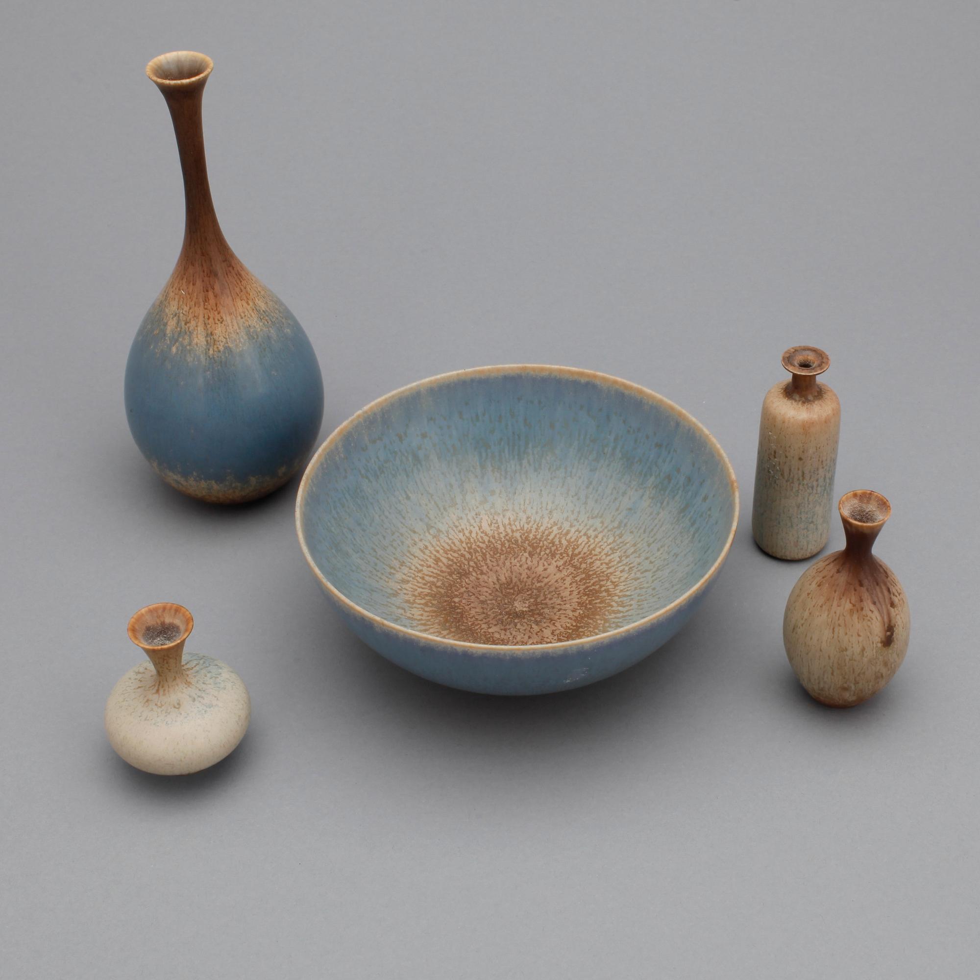 PARTI KERAMIK, 5 delar, stengods, Sven Wejsfelt, Gustavsbergs studio, bland annat daterade -86/88-.