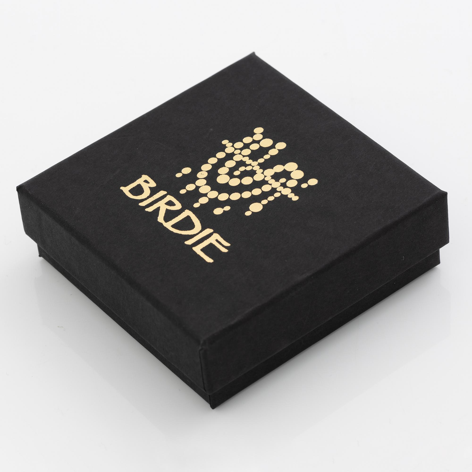 Earrings, a pair, silver gold and small diamonds, "Comet Uno Brill Earsticker", by Birdie.