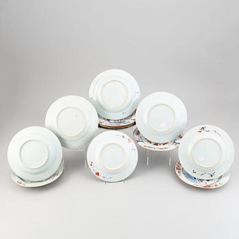 13 imari export porcelain plates Qing dynasty, Qianlong (1736-95).