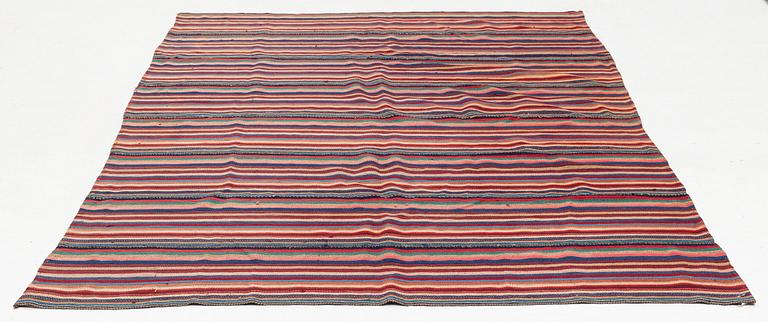 Matta, Kelim, ca 270 x 180 cm.